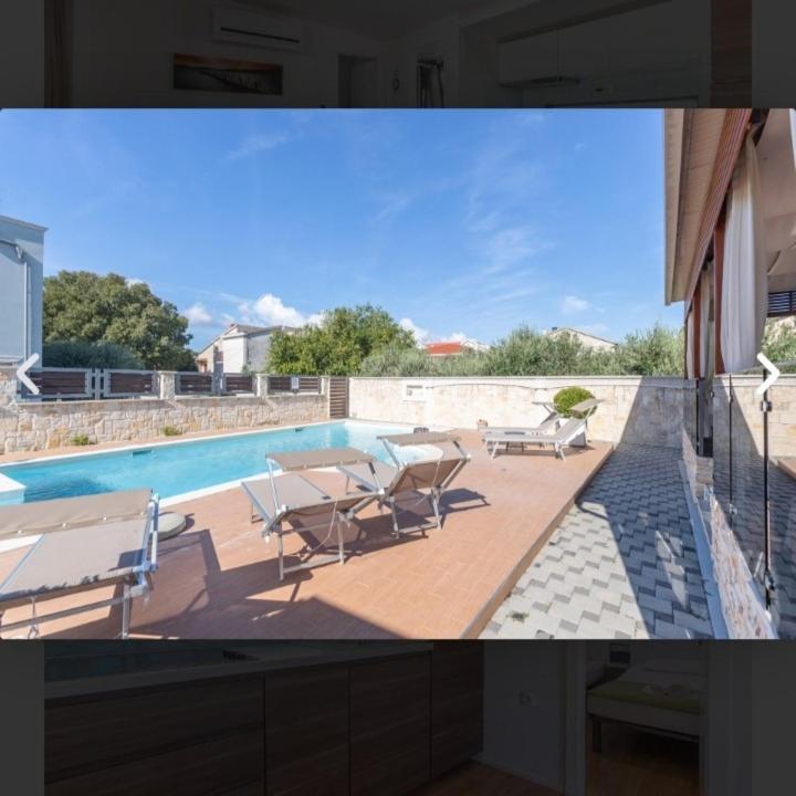 Tomica Apartments With Pool Biograd Na Moru Exterior foto